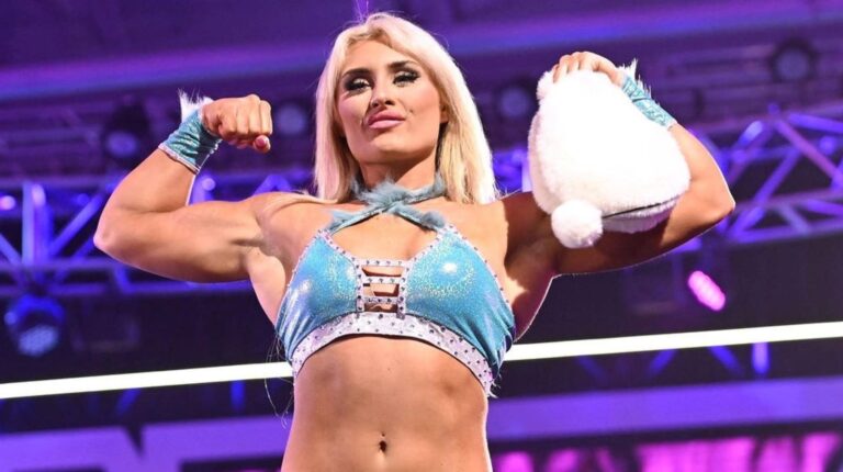 Tiffany Stratton Reportedly Full-Time On WWE SmackDown, Done With NXT