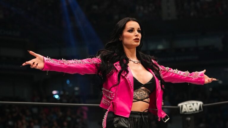 Saraya Reportedly Re-Signs With AEW