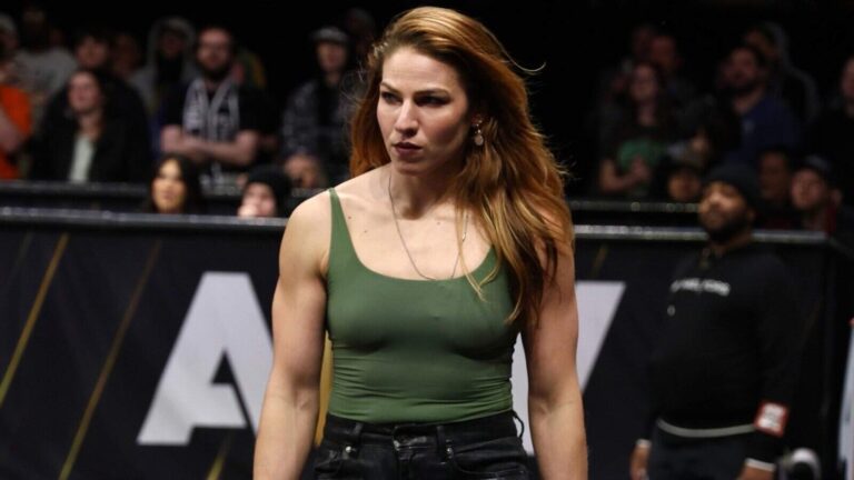 Marina Shafir Discusses Directly Approaching Jon Moxley For Help In AEW