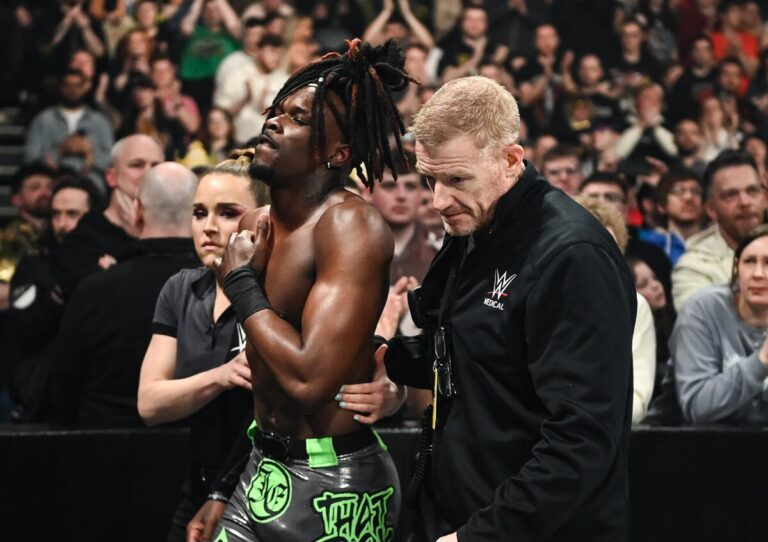 Je’Von Evans Reportedly Not Injured Following WWE RAW, Match Halted Due To Concussion Fears