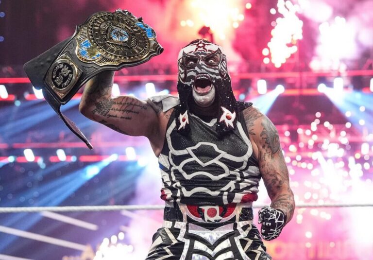 Penta Confirms He’s Still Wrestling With A Torn Bicep