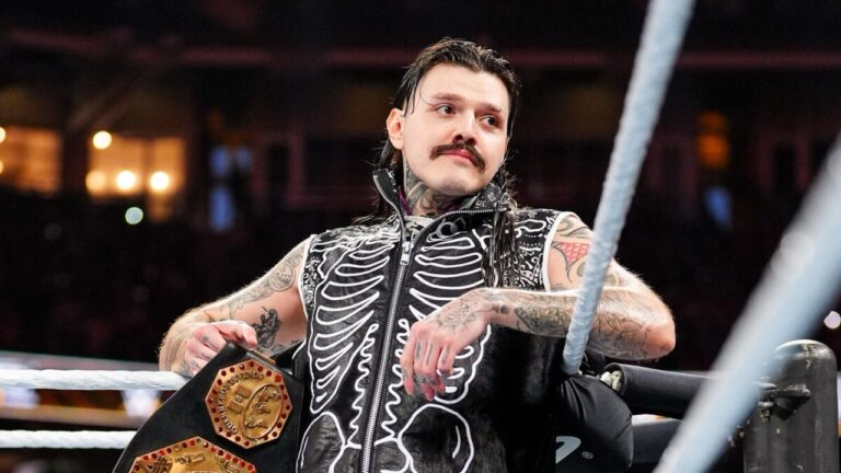 Dominik Mysterio Reportedly In Concussion Protocol Following AAA Rey De Reyes