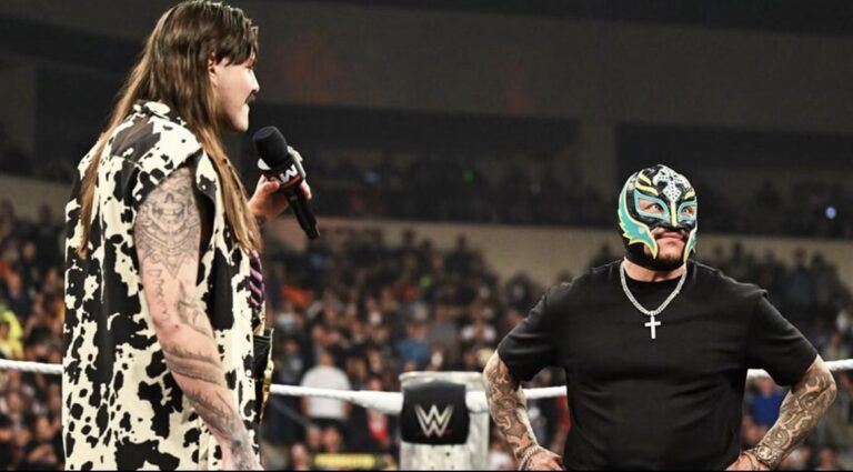 Rey Mysterio Reveals He Considered Tapping Out Of Wrestling Before Dominik Got Into The Business