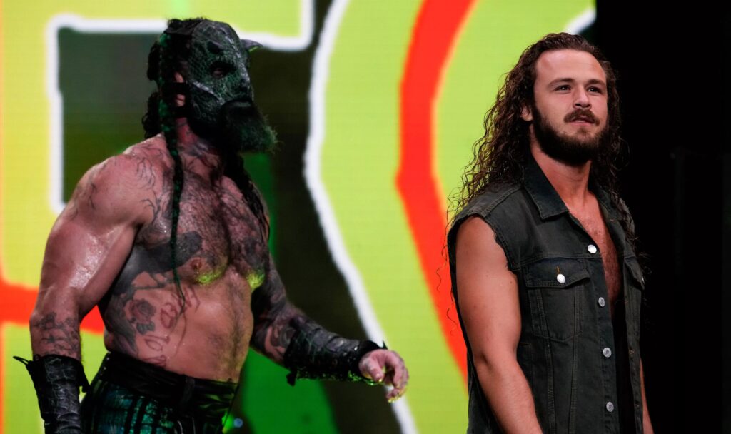 AEW Dynamite 07 de octubre de 2025 Luchasaurus y Jungle Boy Jack Perry The Jurassic Express @JJWilliamsWON